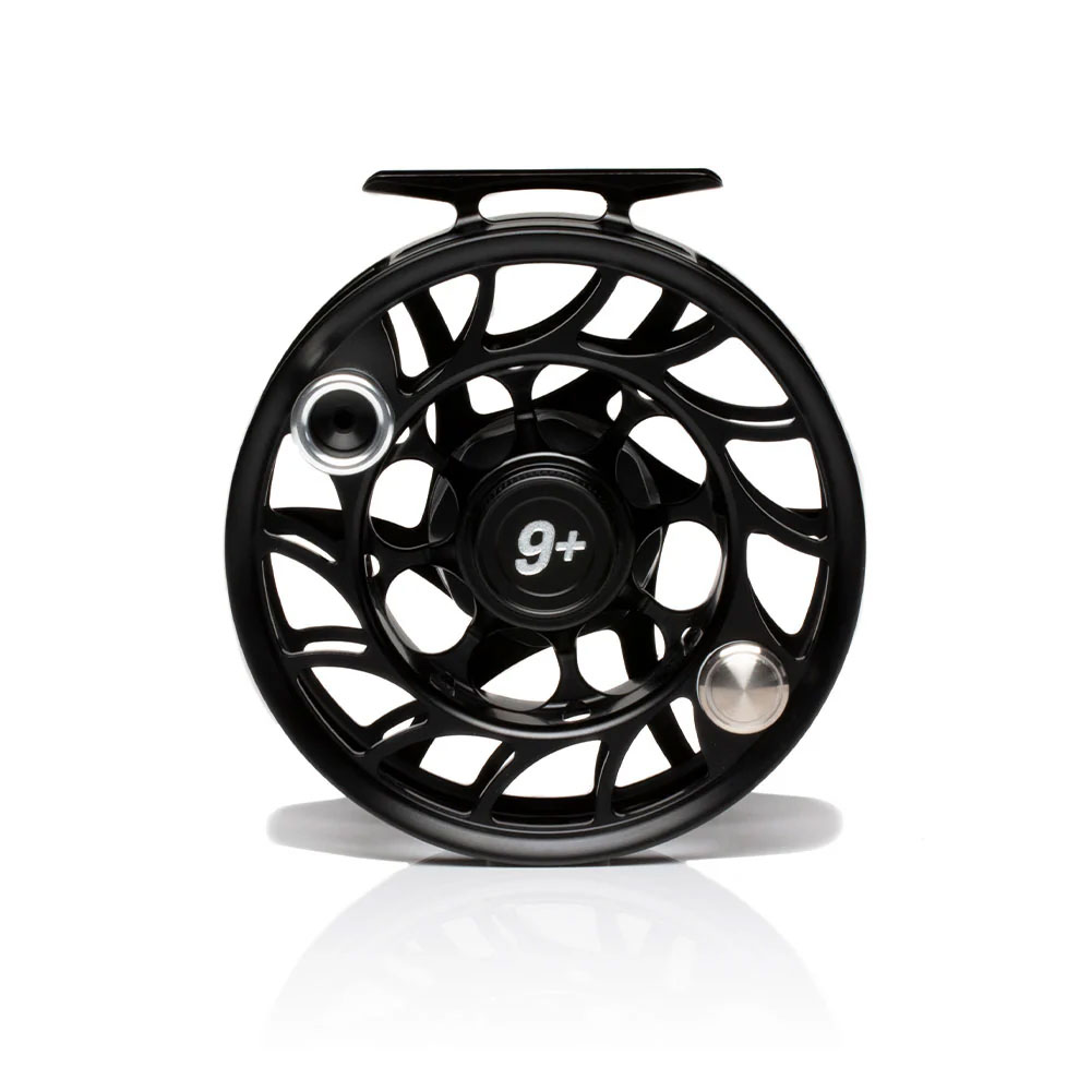 Hatch Iconic 7 Plus Reel - Black / Silver