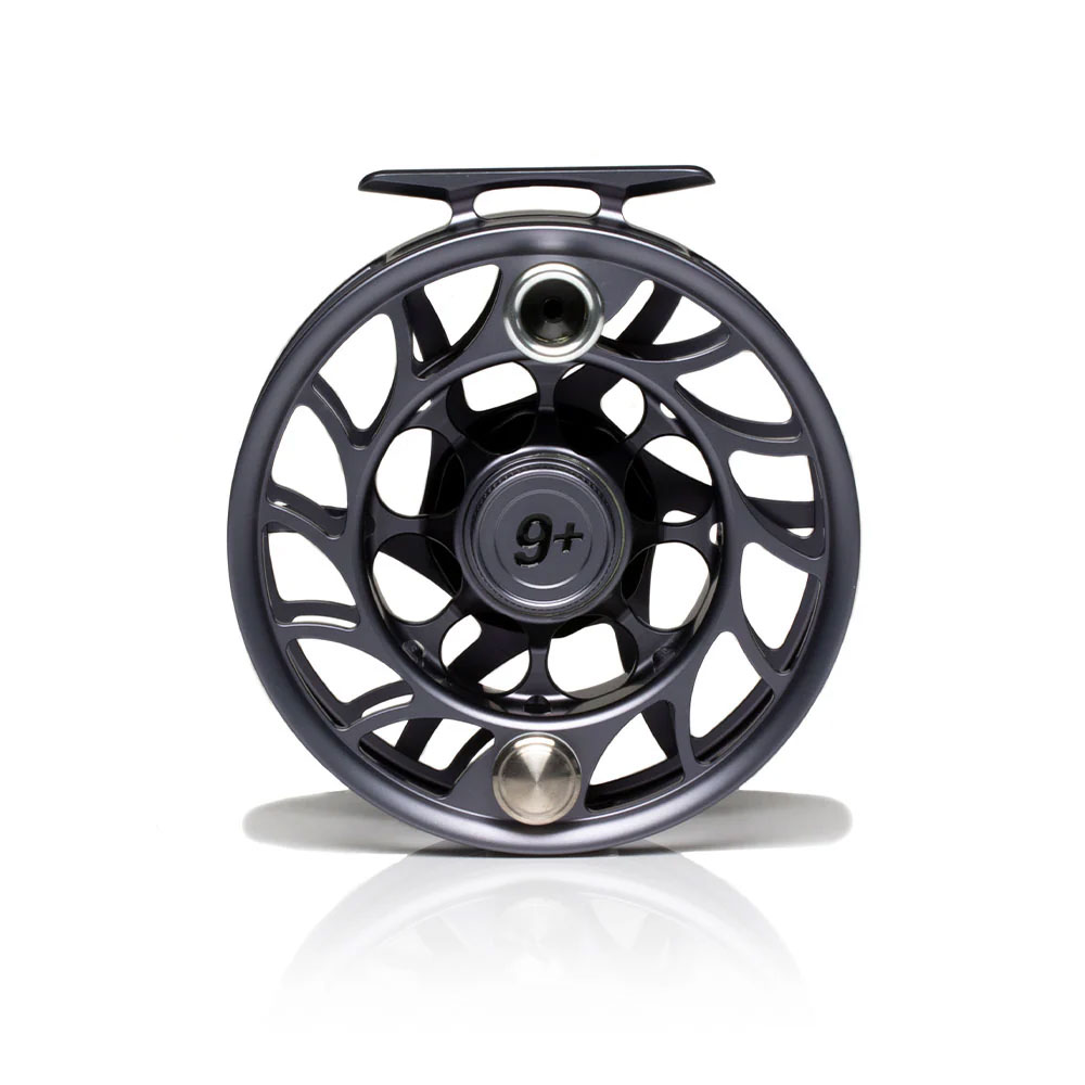 Hatch Iconic 7 Plus Reel - Gray / Black